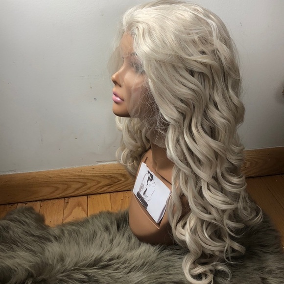 ?CAT 24” BLONDE CURLY LACE FRONT WIG? *NWT* main image 8